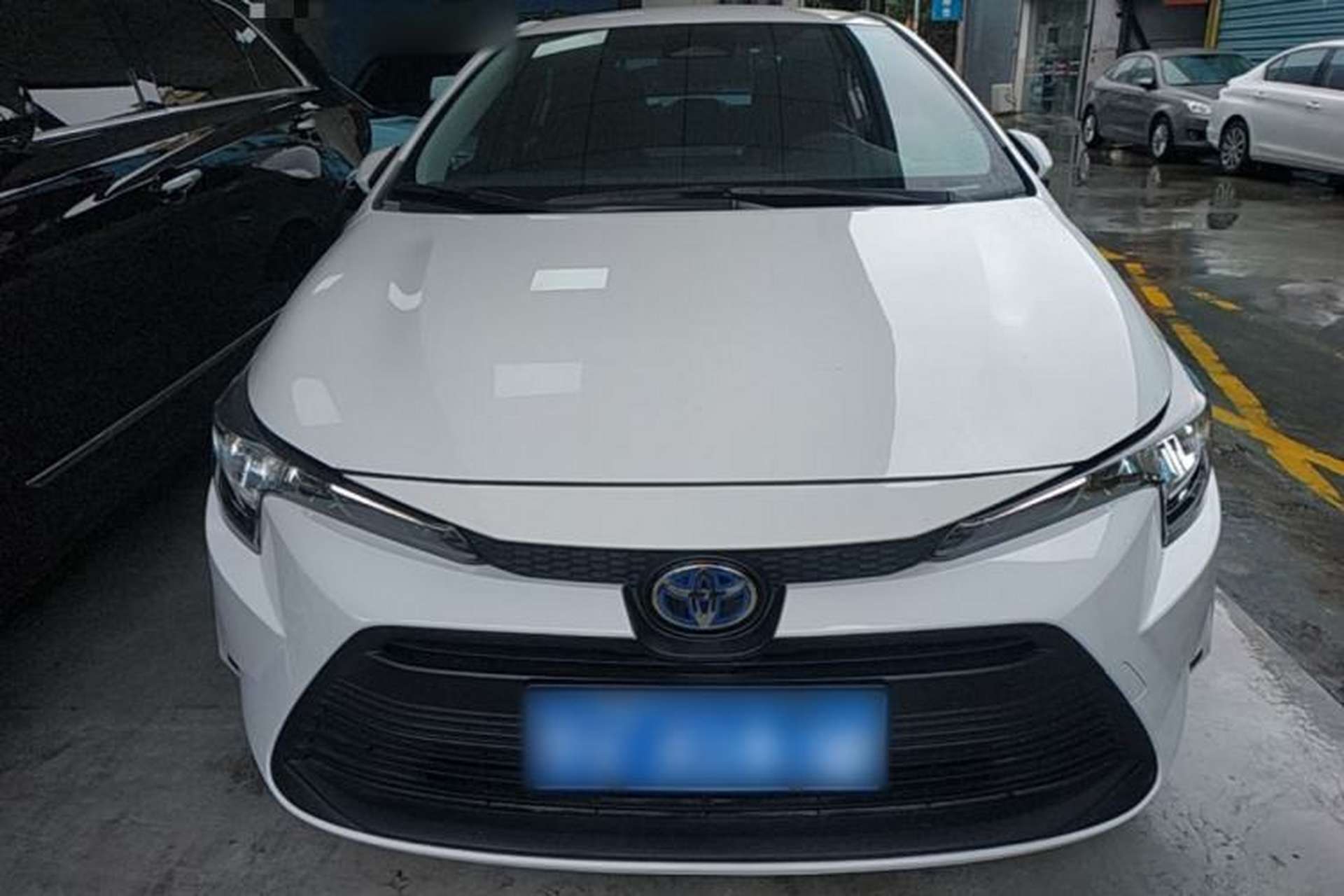 Used Toyota Levin 2023 Smart Electric Hybrid Dual-Engine 1.8L Leading Edition Front