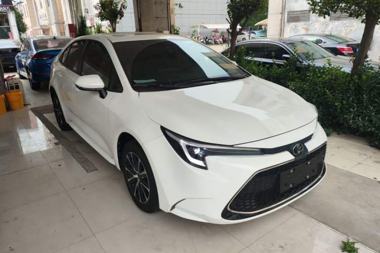 Used Toyota Levin 2023 185T CVT Luxury Edition Front Right 45 Deg