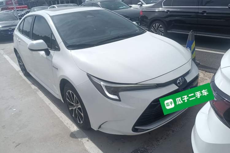 Used Toyota Levin 2023 Smart Electric Hybrid Dual-Engine 1.8L Luxury Edition Front Right 45 Deg