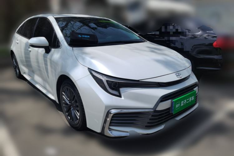 Used Toyota Levin 2023 2.0L Luxury Edition Front Right 45 Deg