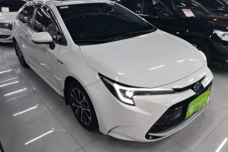 Used Toyota Levin 2023 Smart Electric Hybrid Dual-Engine 1.8L Luxury Edition Front Right 45 Deg