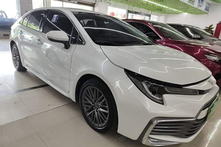 Used Toyota Levin 2023 2.0L Luxury Edition Front Right 45 Deg