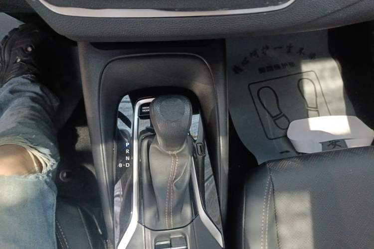 Used Toyota Levin 2023 Smart Electric Hybrid Dual-Engine 1.8L Sport Edition Gear Lever