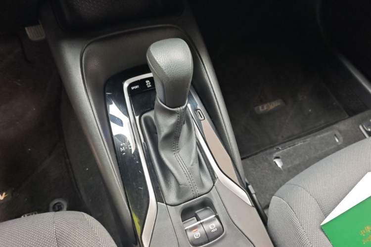 Used Toyota Levin 2023 185T CVT Luxury Edition Gear Lever
