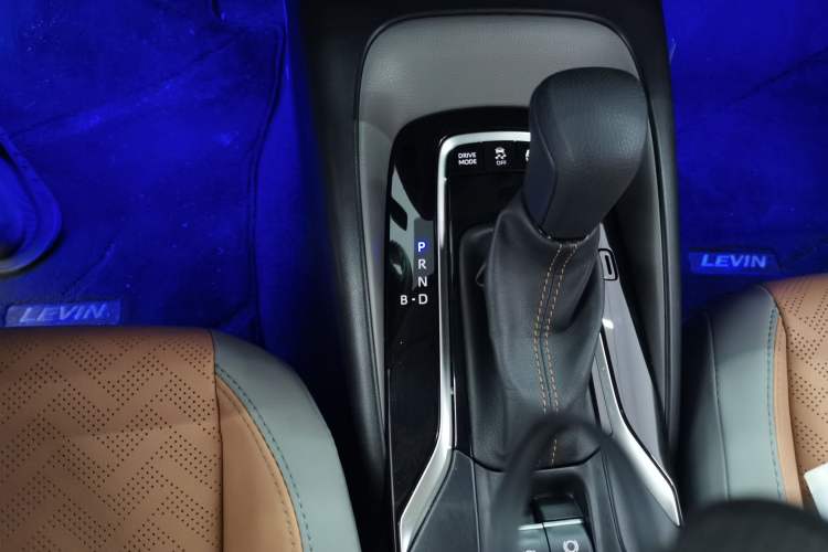 Used Toyota Levin 2023 Smart Electric Hybrid Dual-Engine 1.8L Sport Edition Gear Lever
