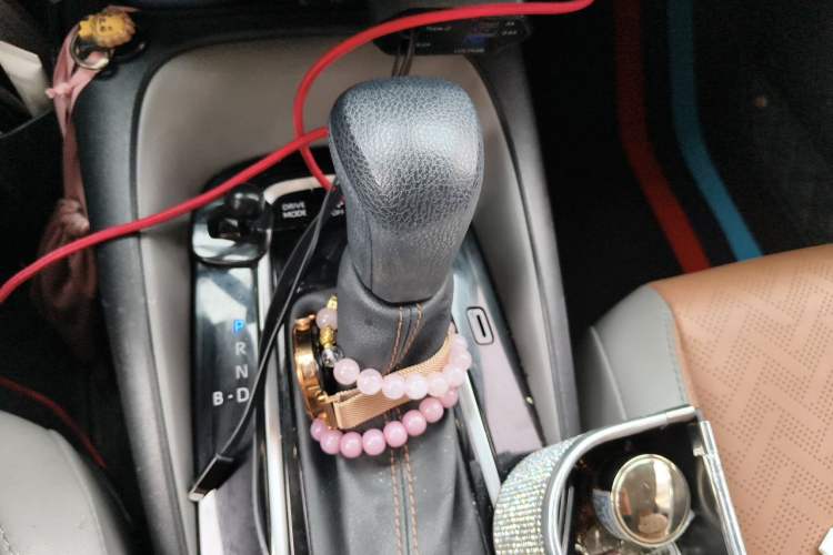 Used Toyota Levin 2023 Smart Electric Hybrid Dual-Engine 1.8L Sport Edition Gear Lever