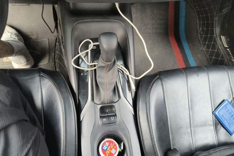 Used Toyota Levin 2023 Smart Electric Hybrid Dual-Engine 1.8L Leading Edition Gear Lever