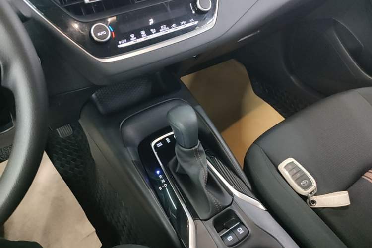 Used Toyota Levin 2023 Smart Electric Hybrid Dual-Engine 1.8L Luxury Edition Gear Lever