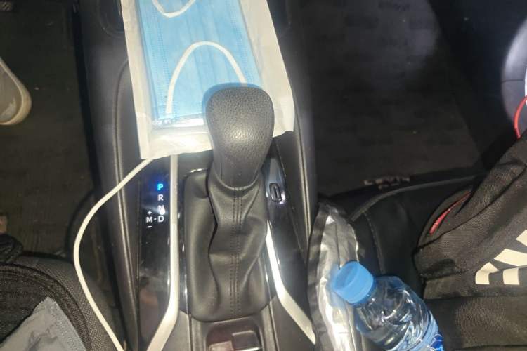 Used Toyota Levin 2023 2.0L Leading Edition Gear Lever
