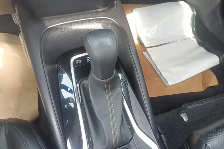 Used Toyota Levin 2023 Smart Electric Hybrid Dual-Engine 1.8L Luxury Edition Gear Lever