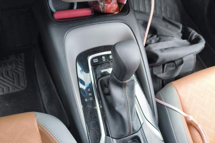 Used Toyota Levin 2023 Smart Electric Hybrid Dual-Engine 1.8L Sport Edition Gear Lever
