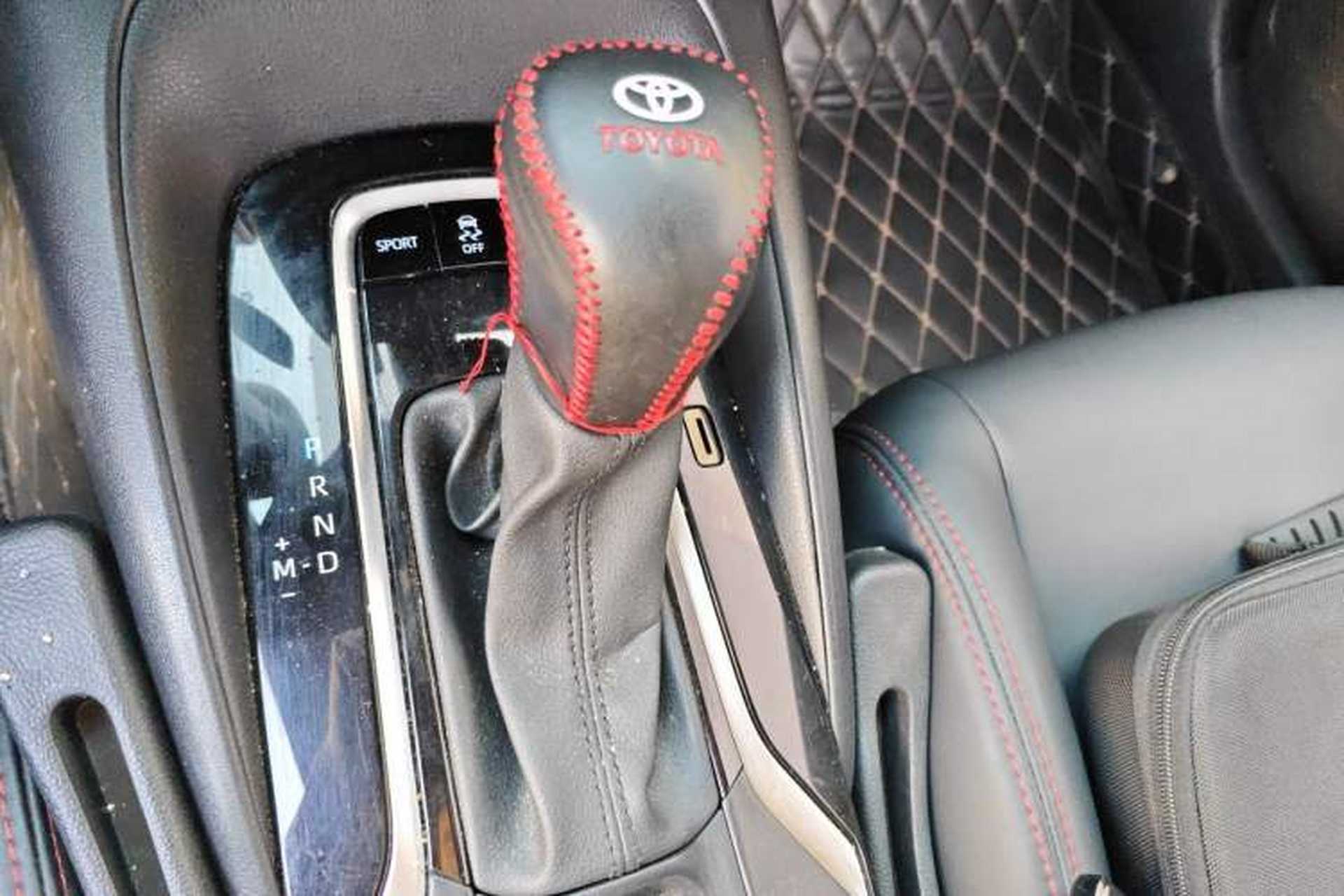 Used Toyota Levin 2023 185T CVT Luxury Edition Gear Lever