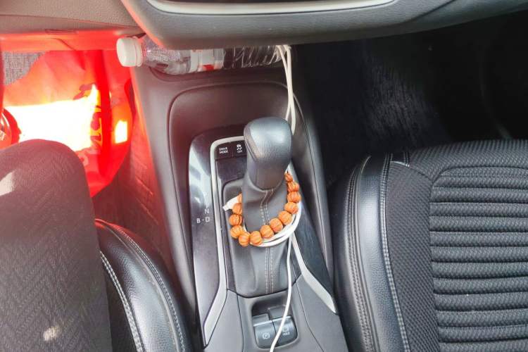 Used Toyota Levin 2023 Smart Electric Hybrid Dual-Engine 1.8L Leading Edition Gear Lever