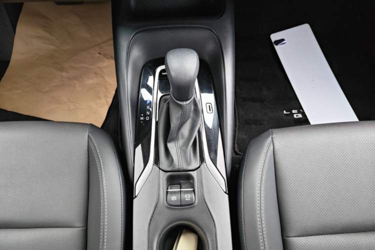 Used Toyota Levin 2023 Revised Version 2.0L Luxury Edition Gear Lever