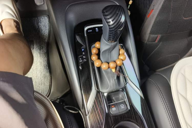 Used Toyota Levin 2023 185T CVT Luxury Edition Gear Lever