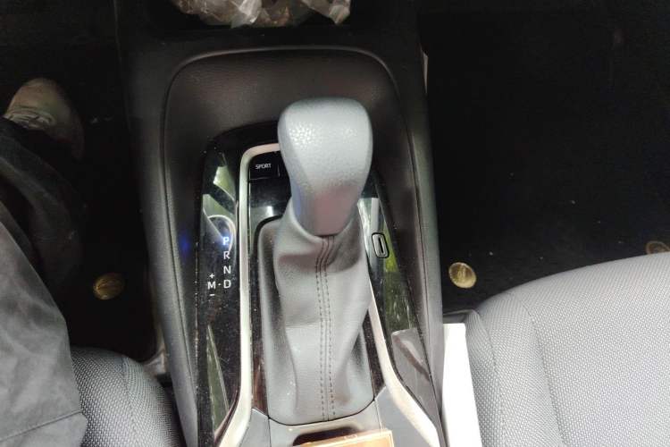 Used Toyota Levin 2023 185T CVT Luxury Edition Gear Lever