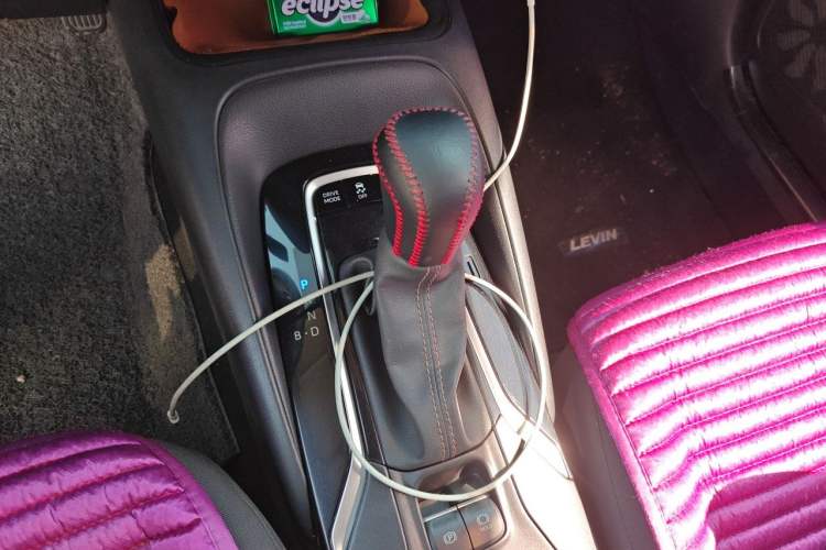 Used Toyota Levin 2023 Smart Electric Hybrid Dual-Engine 1.8L Leading Edition Gear Lever
