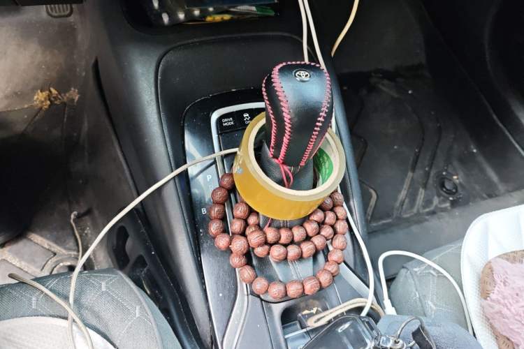 Used Toyota Levin 2023 Smart Electric Hybrid Dual-Engine 1.8L Leading Edition Gear Lever