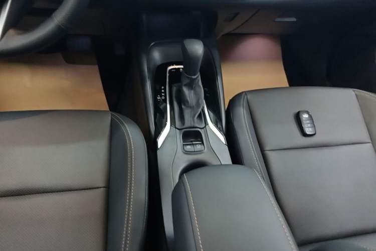 Used Toyota Levin 2023 Revised Version 2.0L Luxury Edition Gear Lever