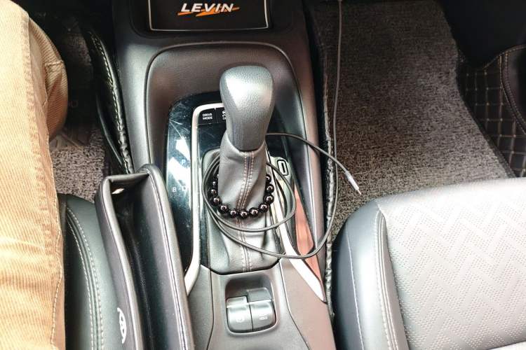 Used Toyota Levin 2023 Smart Electric Hybrid Dual-Engine 1.8L Sport Edition Gear Lever