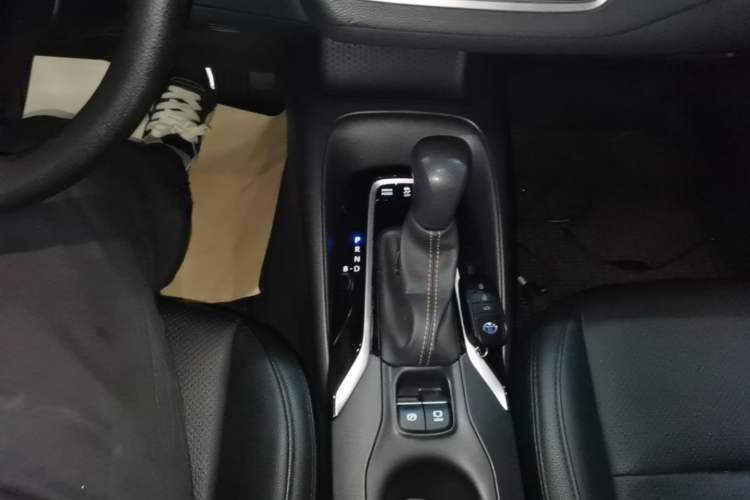 Used Toyota Levin 2023 Smart Electric Hybrid Dual-Engine 1.8L Luxury Edition Gear Lever