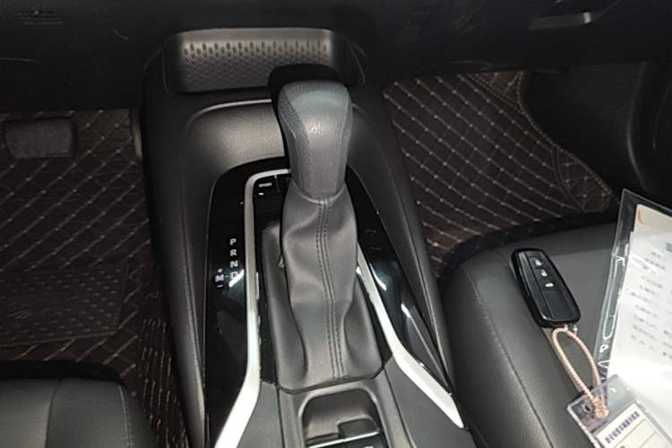 Used Toyota Levin 2023 2.0L Luxury Edition Gear Lever