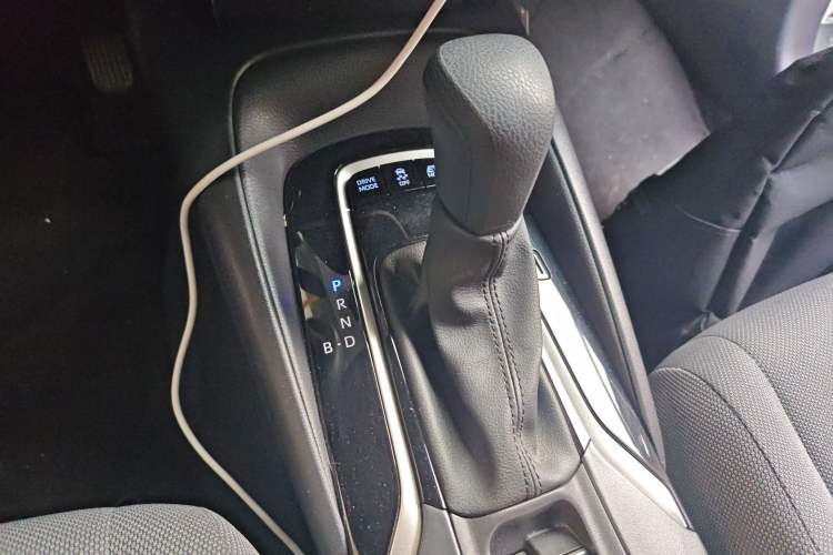 Used Toyota Levin 2023 Smart Electric Hybrid Dual-Engine 1.8L Leading Edition Gear Lever
