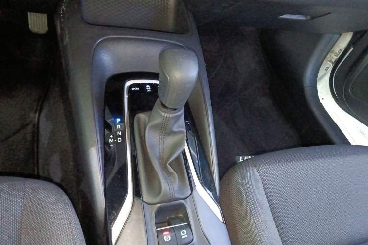 Used Toyota Levin 2023 185T CVT Luxury Edition Gear Lever