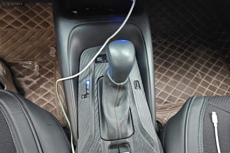 Used Toyota Levin 2023 Smart Electric Hybrid Dual-Engine 1.8L Leading Edition Gear Lever