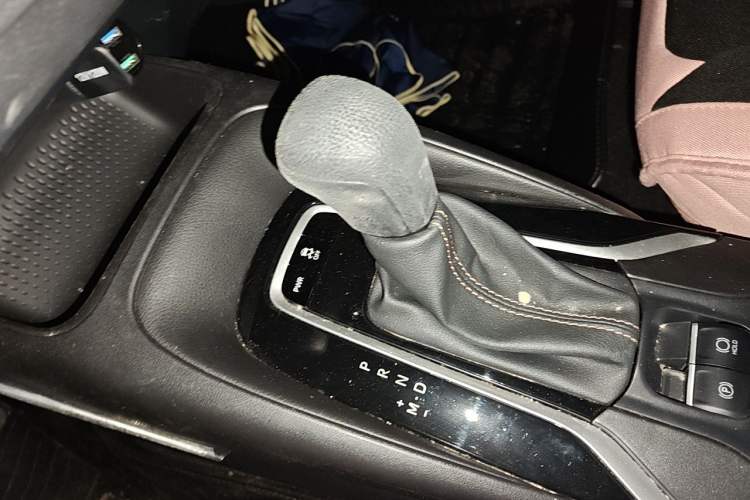 Used Toyota Levin 2023 TNGA 1.5L CVT Progressive Edition Gear Lever