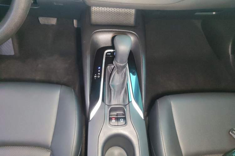 Used Toyota Levin 2023 2.0L Luxury Edition Gear Lever