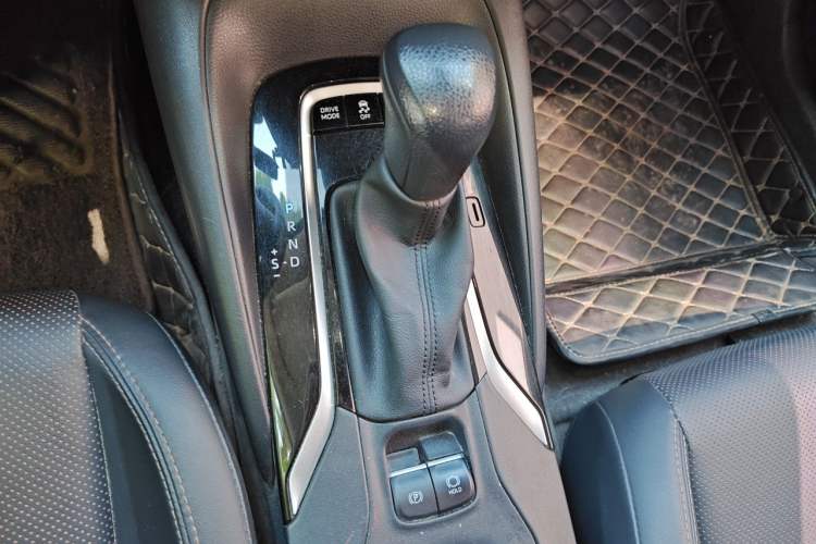 Used Toyota Levin 2023 Dual-Motor 2.0L Luxury Edition Gear Lever