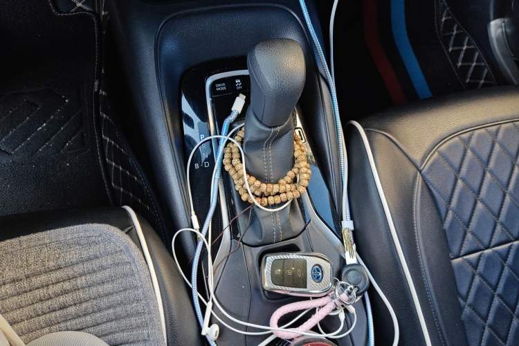 Used Toyota Levin 2023 Smart Electric Hybrid Dual-Engine 1.8L Luxury Edition Gear Lever