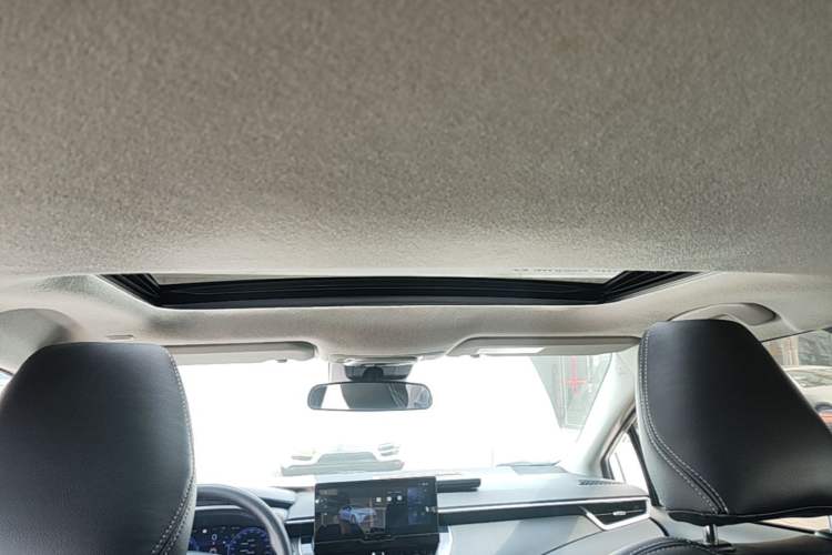 Used Toyota Levin 2023 Smart Electric Hybrid Dual-Engine 1.8L Luxury Edition Headliner