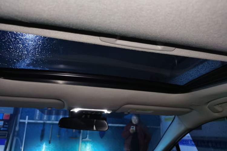 Used Toyota Levin 2023 Smart Electric Hybrid Dual-Engine 1.8L Sport Edition Headliner