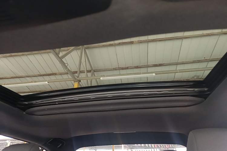 Used Toyota Levin 2023 185T CVT Luxury Edition Headliner