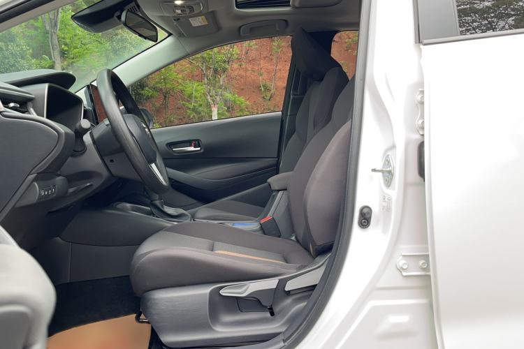 Used Toyota Levin 2023 Smart Electric Hybrid Dual-Engine 1.8L Luxury Edition Interior 1