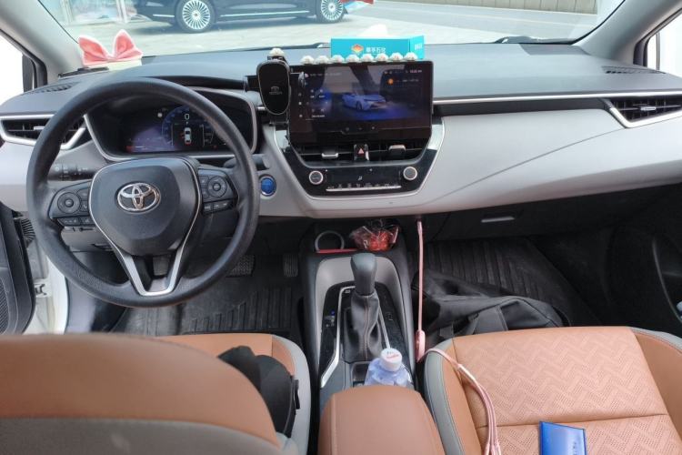 Used Toyota Levin 2023 Smart Electric Hybrid Dual-Engine 1.8L Sport Edition Interior 2