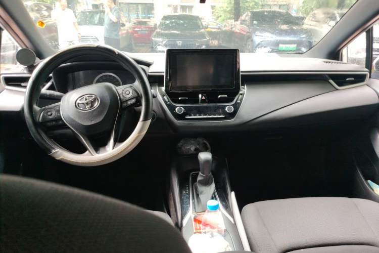 Used Toyota Levin 2023 185T CVT Luxury Edition Interior 2