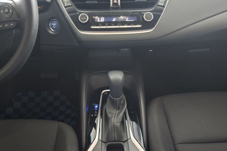 Used Toyota Levin 2023 Smart Electric Hybrid Dual-Engine 1.8L Leading Edition Interior 3