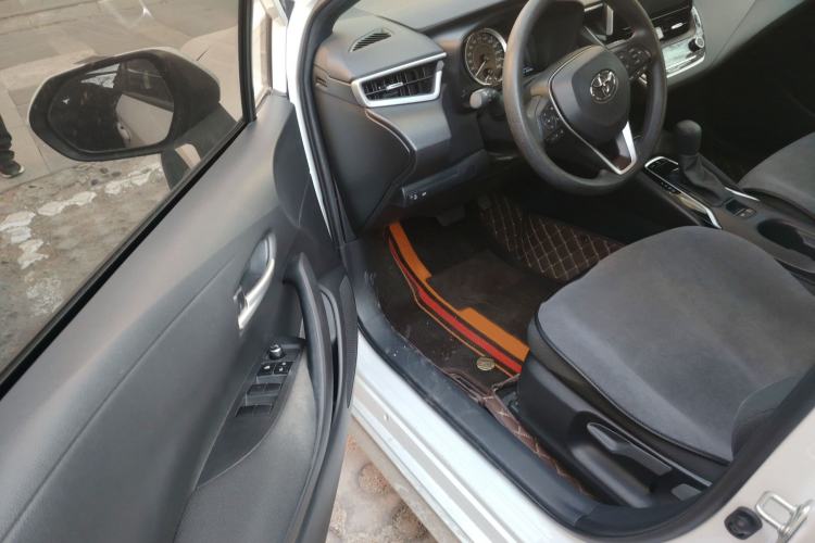 Used Toyota Levin 2023 185T CVT Luxury Edition Interior 3