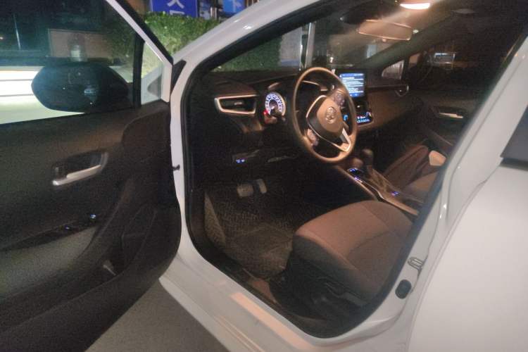 Used Toyota Levin 2023 185T CVT Luxury Edition Interior 3