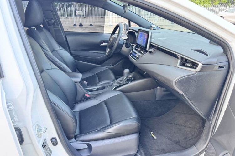 Used Toyota Levin 2023 185T CVT Luxury Edition Interior 4