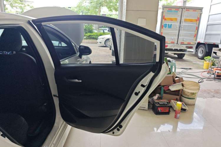 Used Toyota Levin 2023 Smart Electric Hybrid Dual-Engine 1.8L Luxury Edition Interior 6