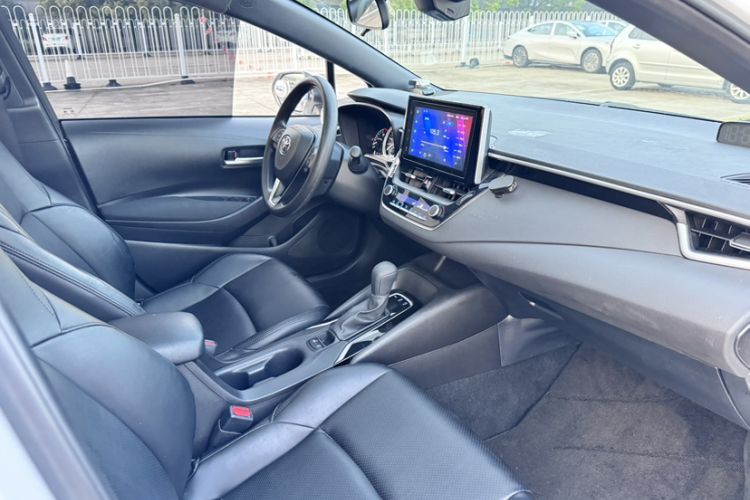 Used Toyota Levin 2023 185T CVT Luxury Edition Interior 6