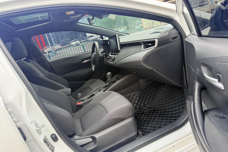 Used Toyota Levin 2023 185T CVT Luxury Edition Interior 6
