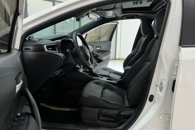 Used Toyota Levin 2023 185T CVT Luxury Edition Interior 6