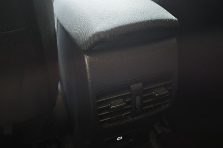 Used Toyota Levin 2023 Smart Electric Hybrid Dual-Engine 1.8L Leading Edition Interior 7