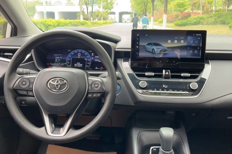 Used Toyota Levin 2023 Smart Electric Hybrid Dual-Engine 1.8L Luxury Edition Interior 7