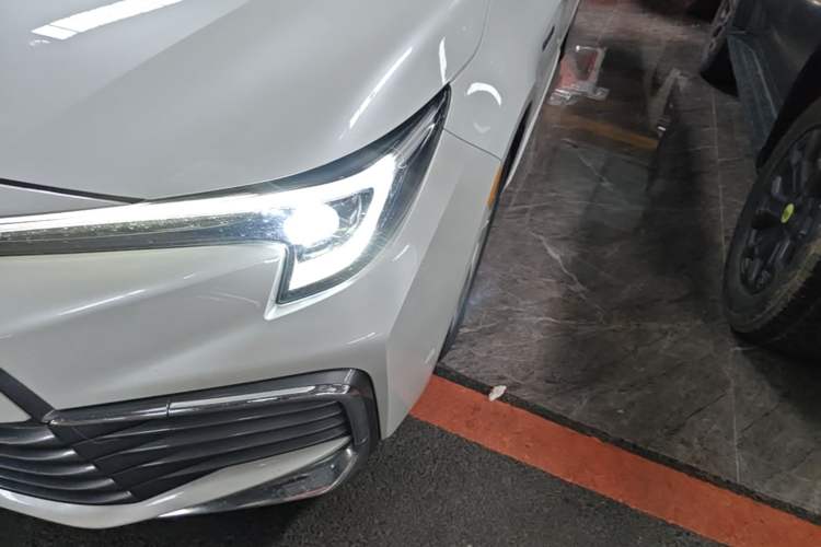 Used Toyota Levin 2023 Dual-Motor 2.0L Leading Edition Left Front Headlight